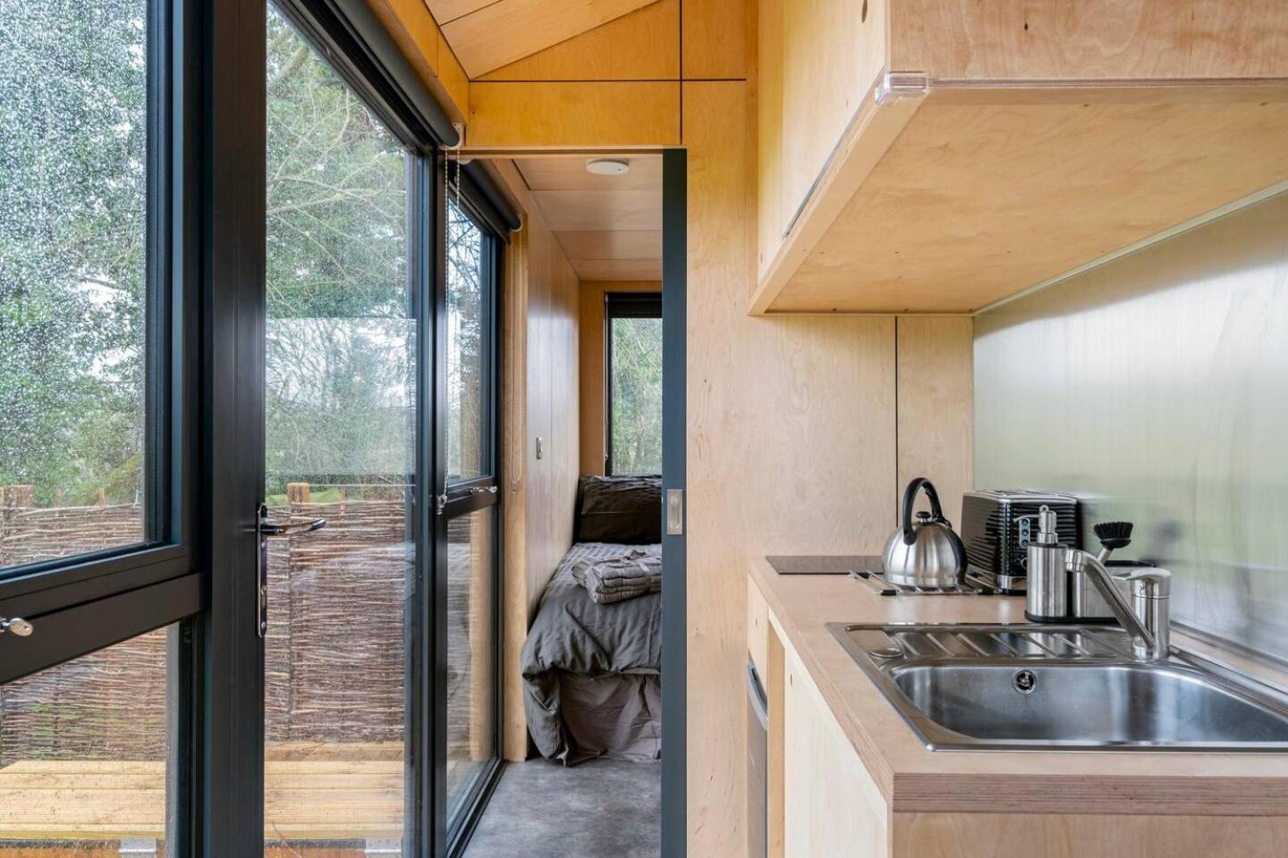 Beautiful Cabins In Herefordshire Countryside Exteriör bild